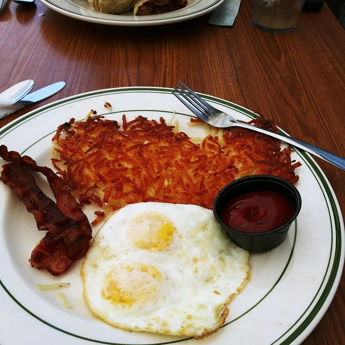Bacon and Eggs with Hash Browns and Gravy