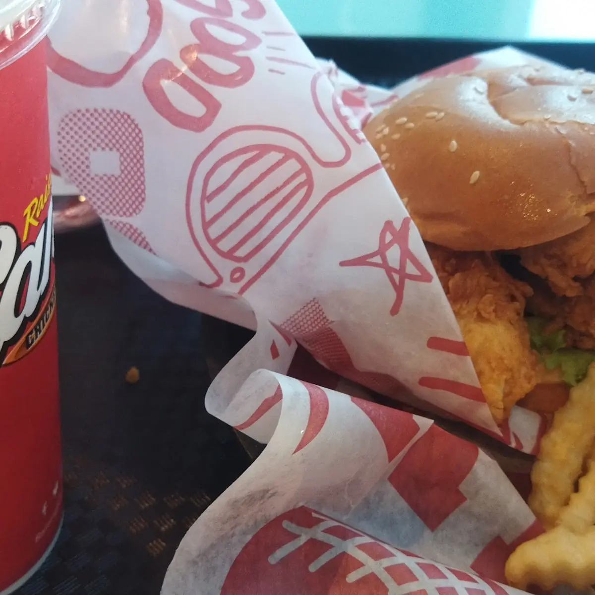 Chicken Sándwich Combo