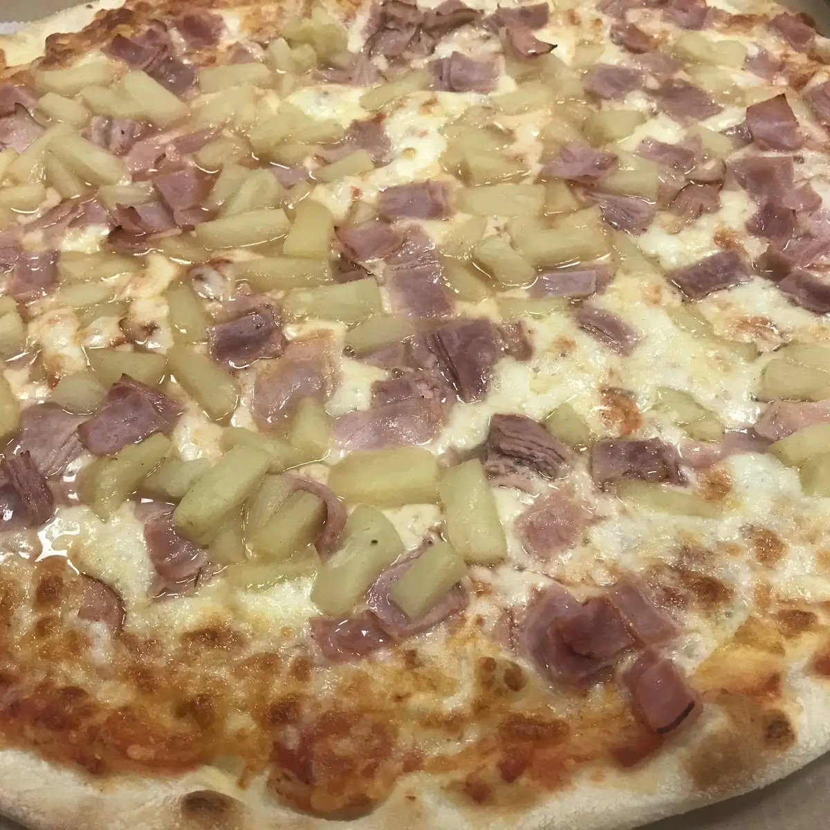 Hawaiian Pizza
