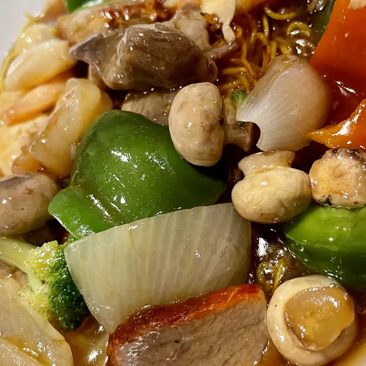 Cantonese Chow Mein