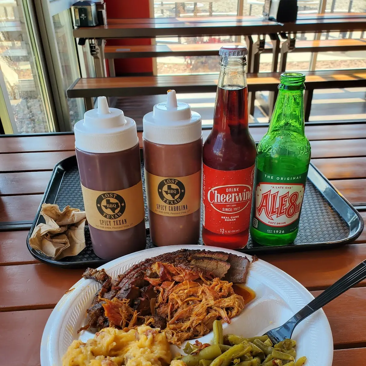 Brisket Pulled Pork Mashed Potatoes and Green Beans