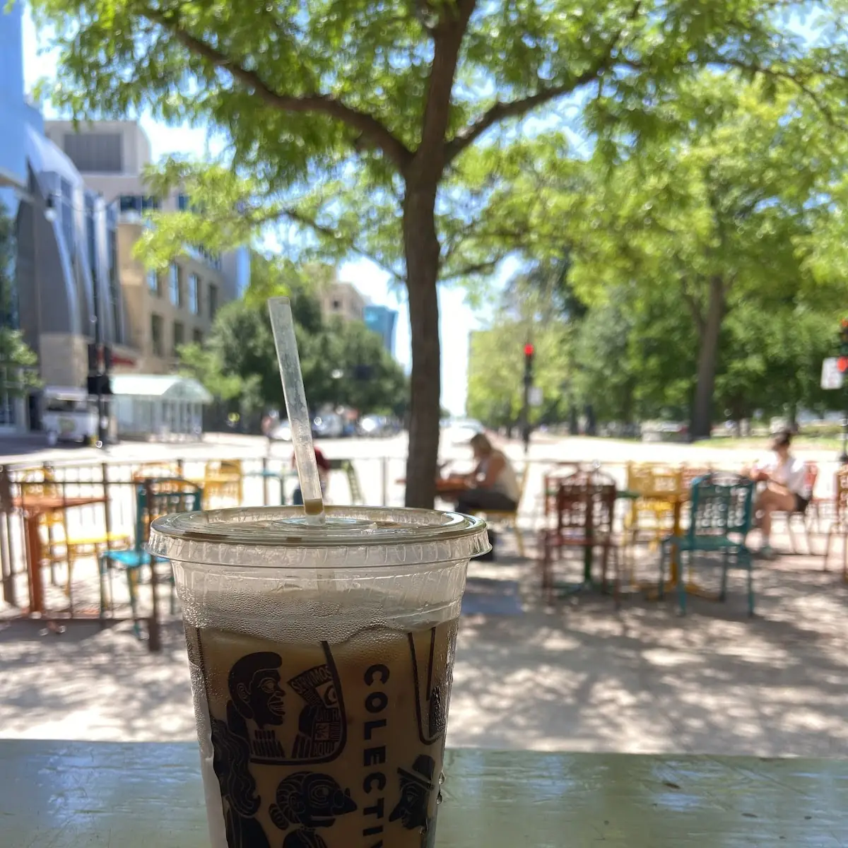 Iced Vanilla Latte