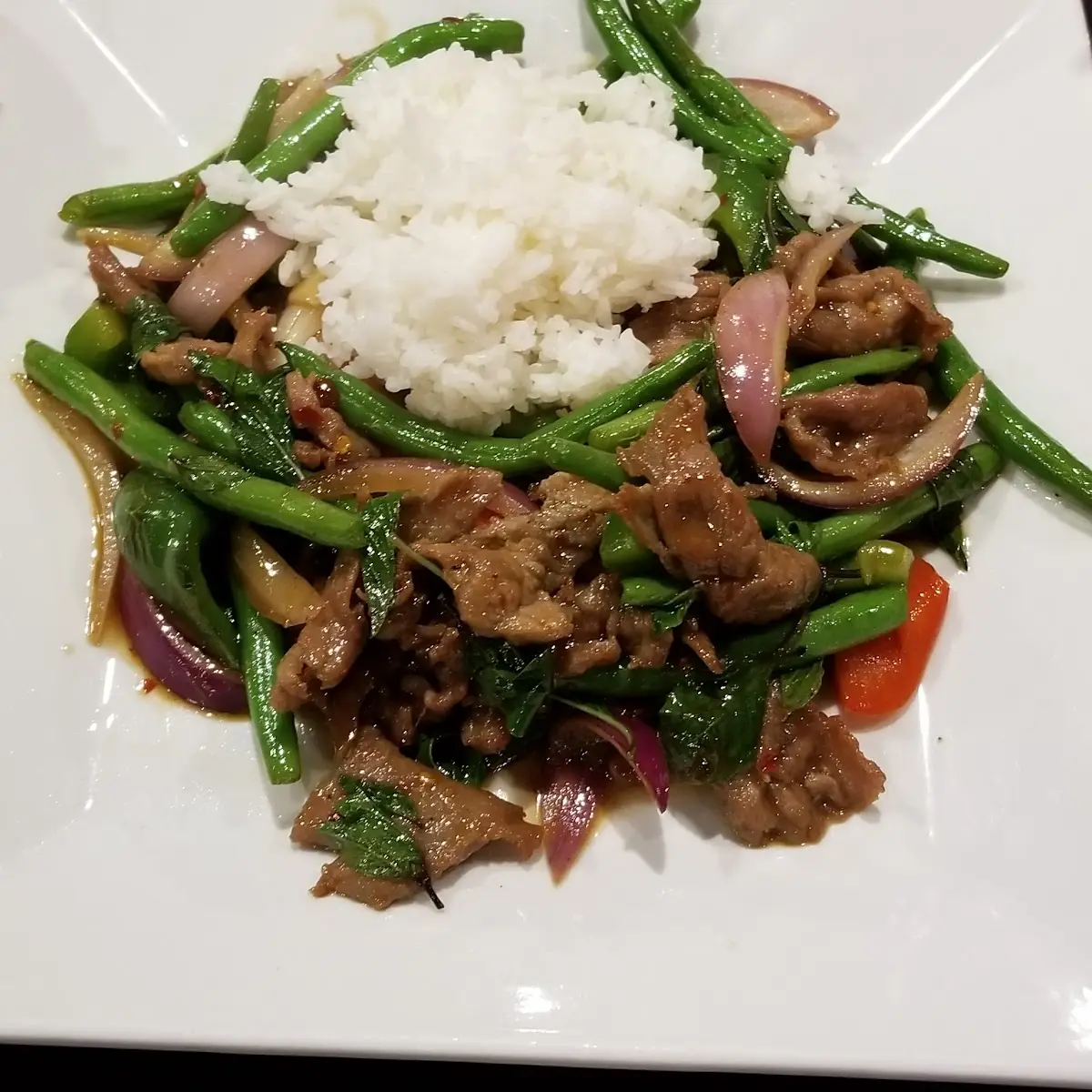 Beef w Thai Basil