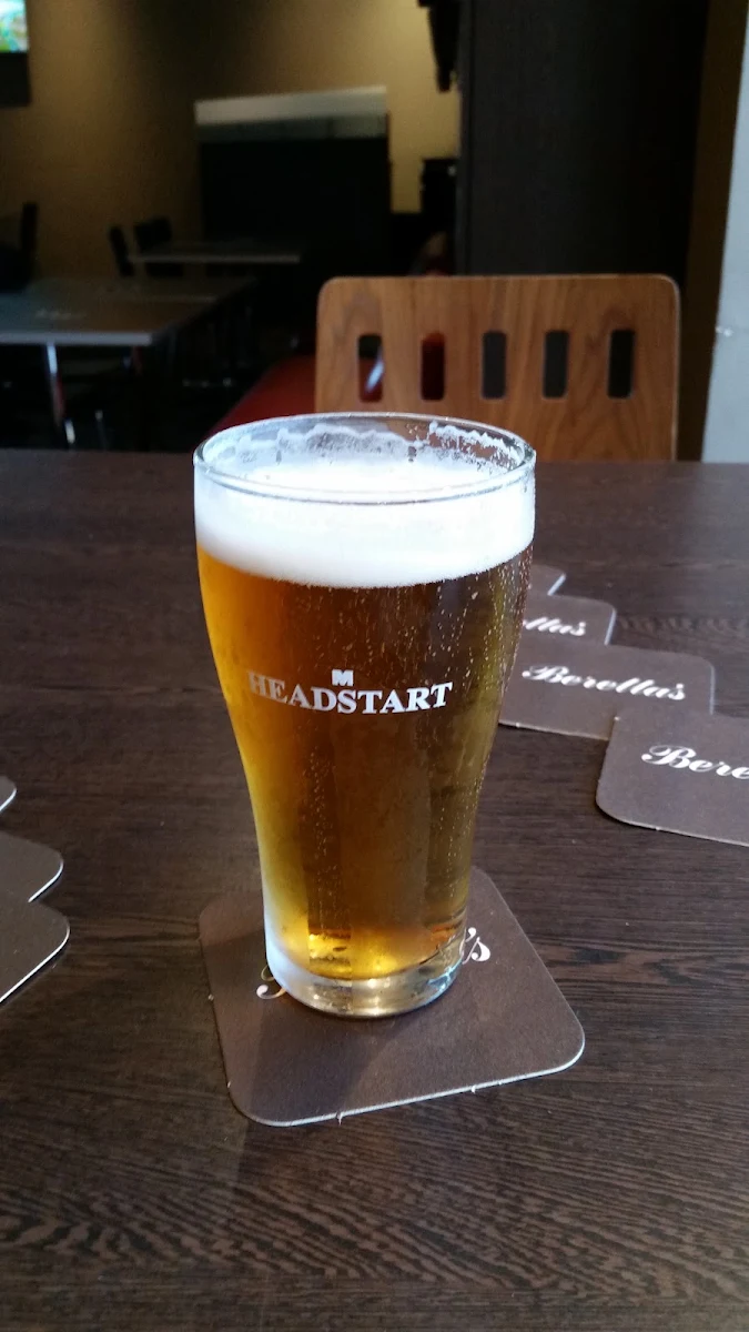 Scooner Draught, Beretta's Langwarrin Hotel