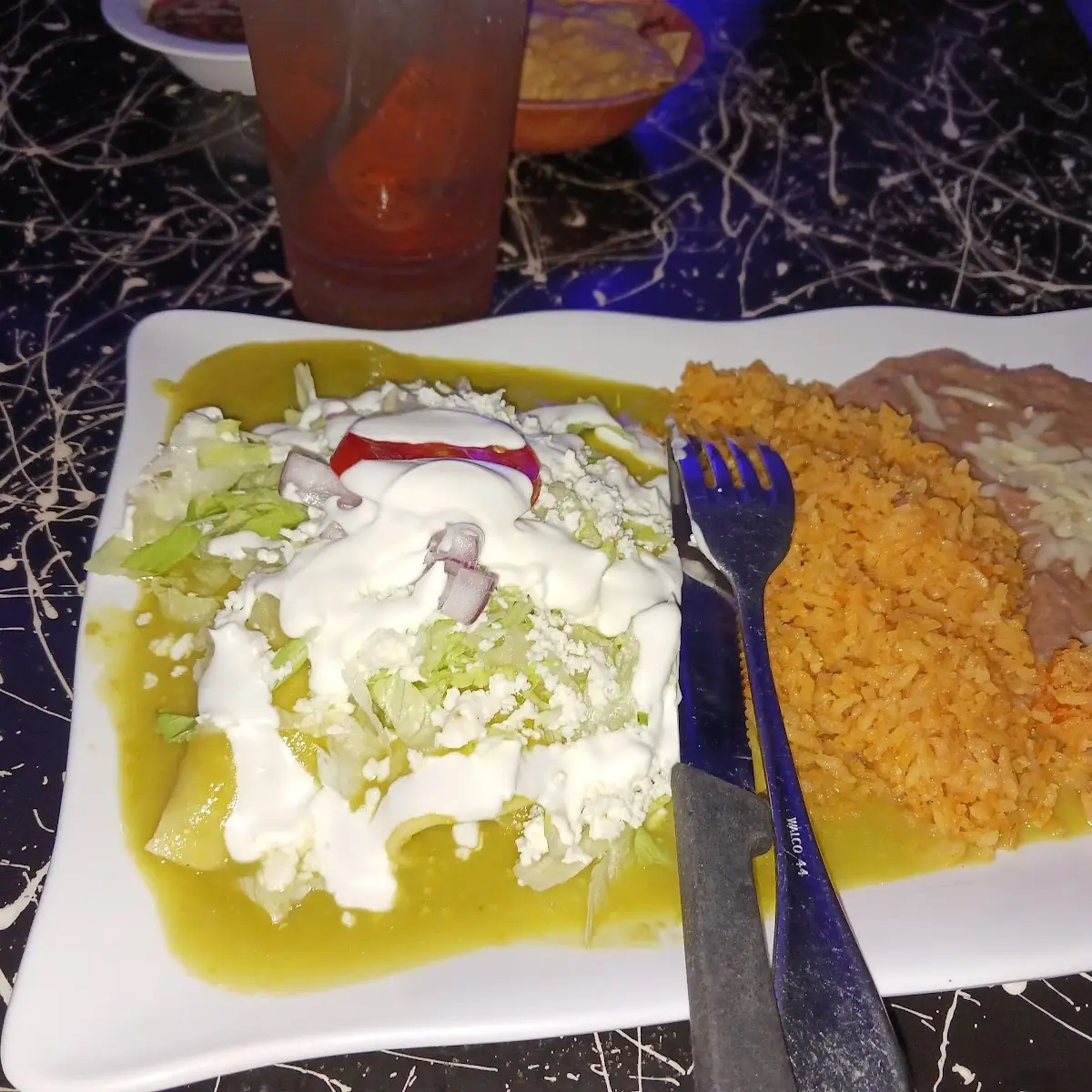 Enchiladas Verdes O Rojas