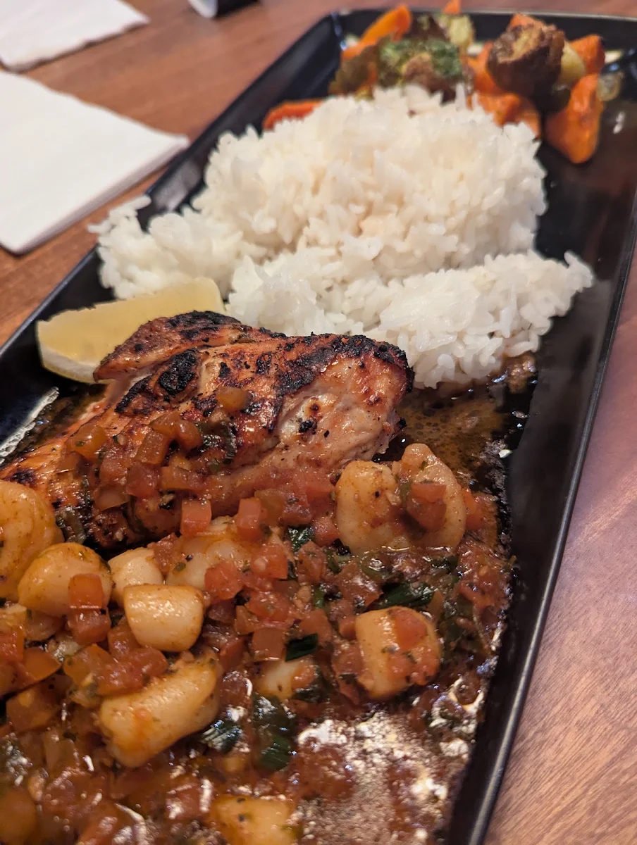 Grilled Chicken with Prawns and Scallops