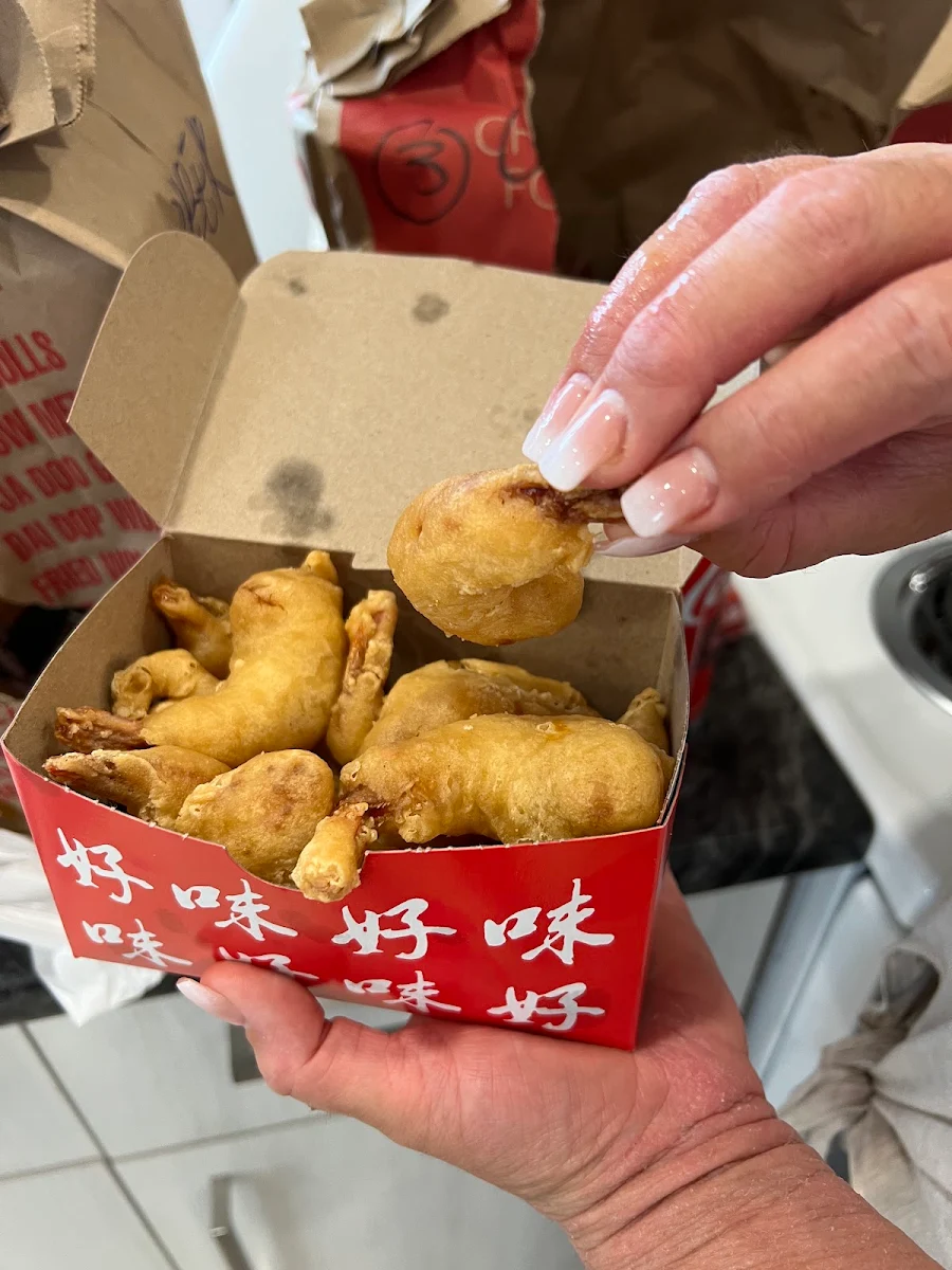 Deep Fried Shrimp, Wok 'N Roll