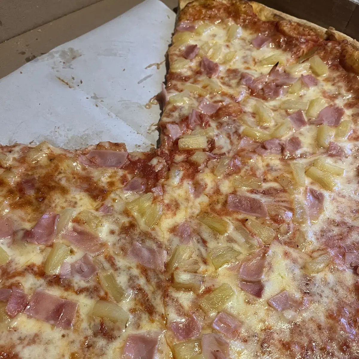 Hawaiian Pizza