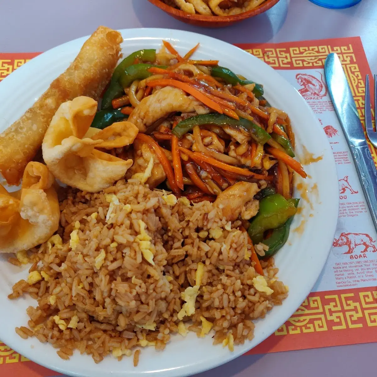 Szechuan Chicken Lunch Combo and Egg Roll