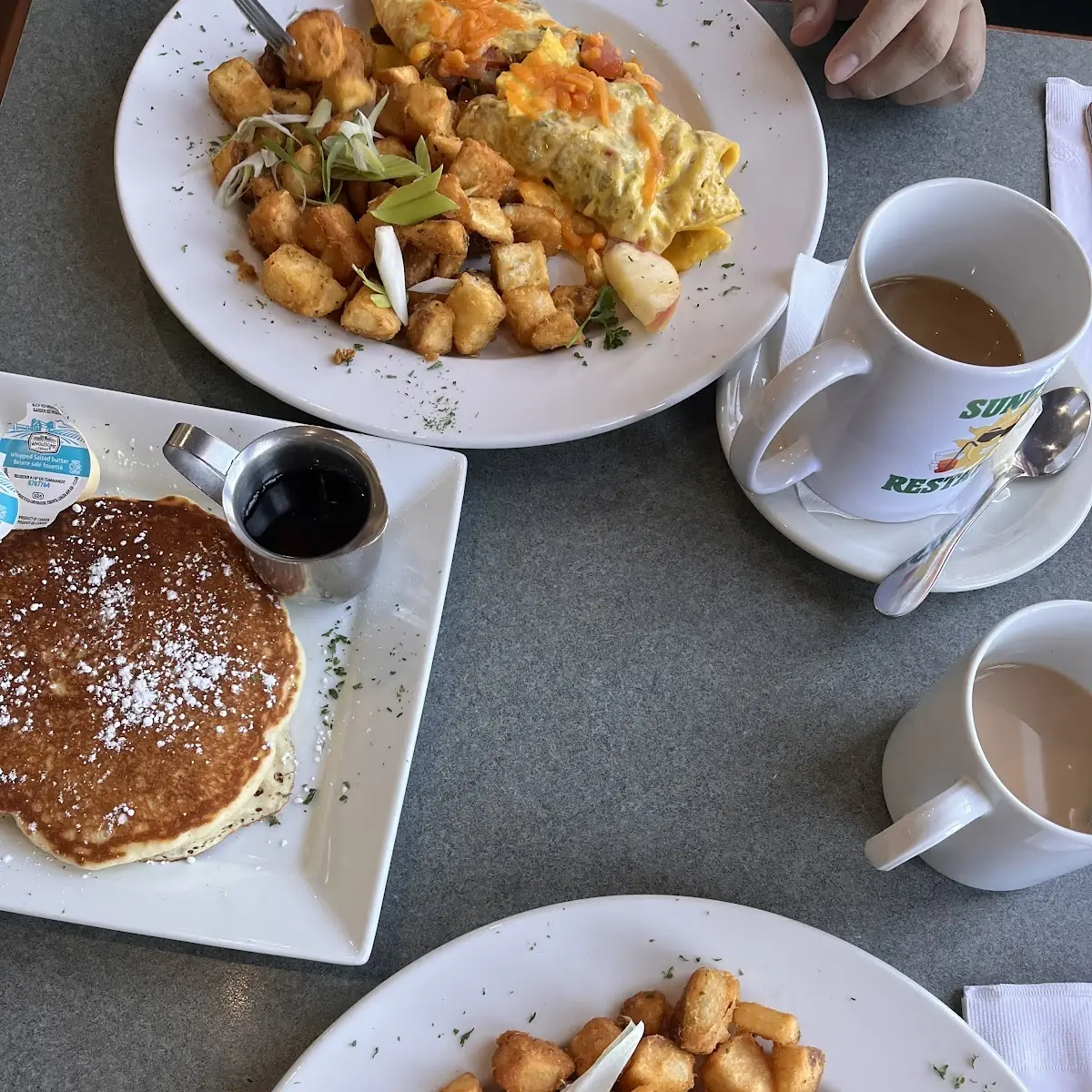 Highlights, Sunridge Restaurant