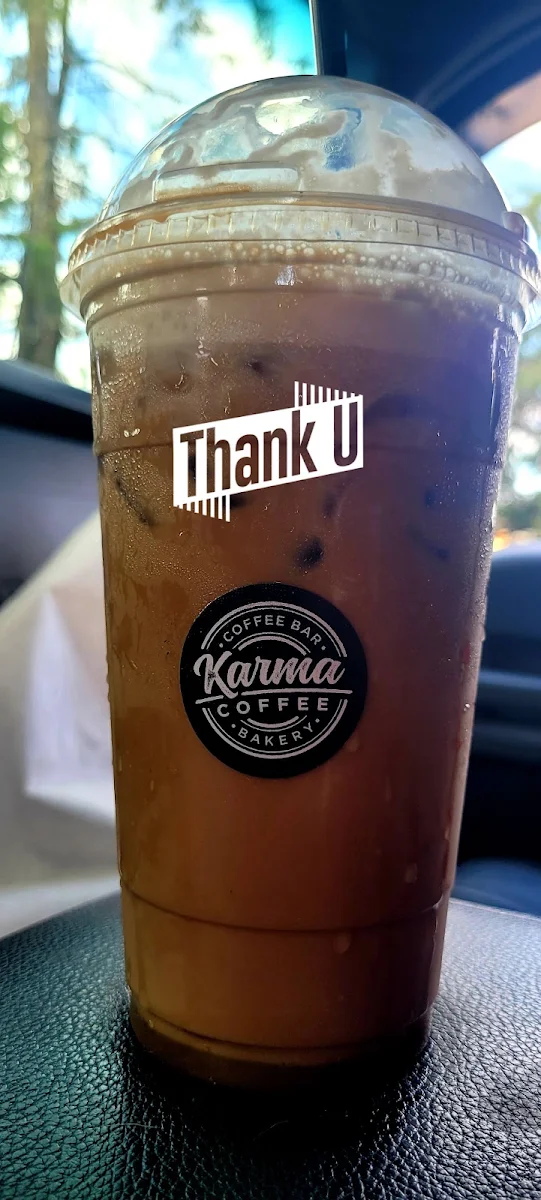 Iced Caramel Macchiato