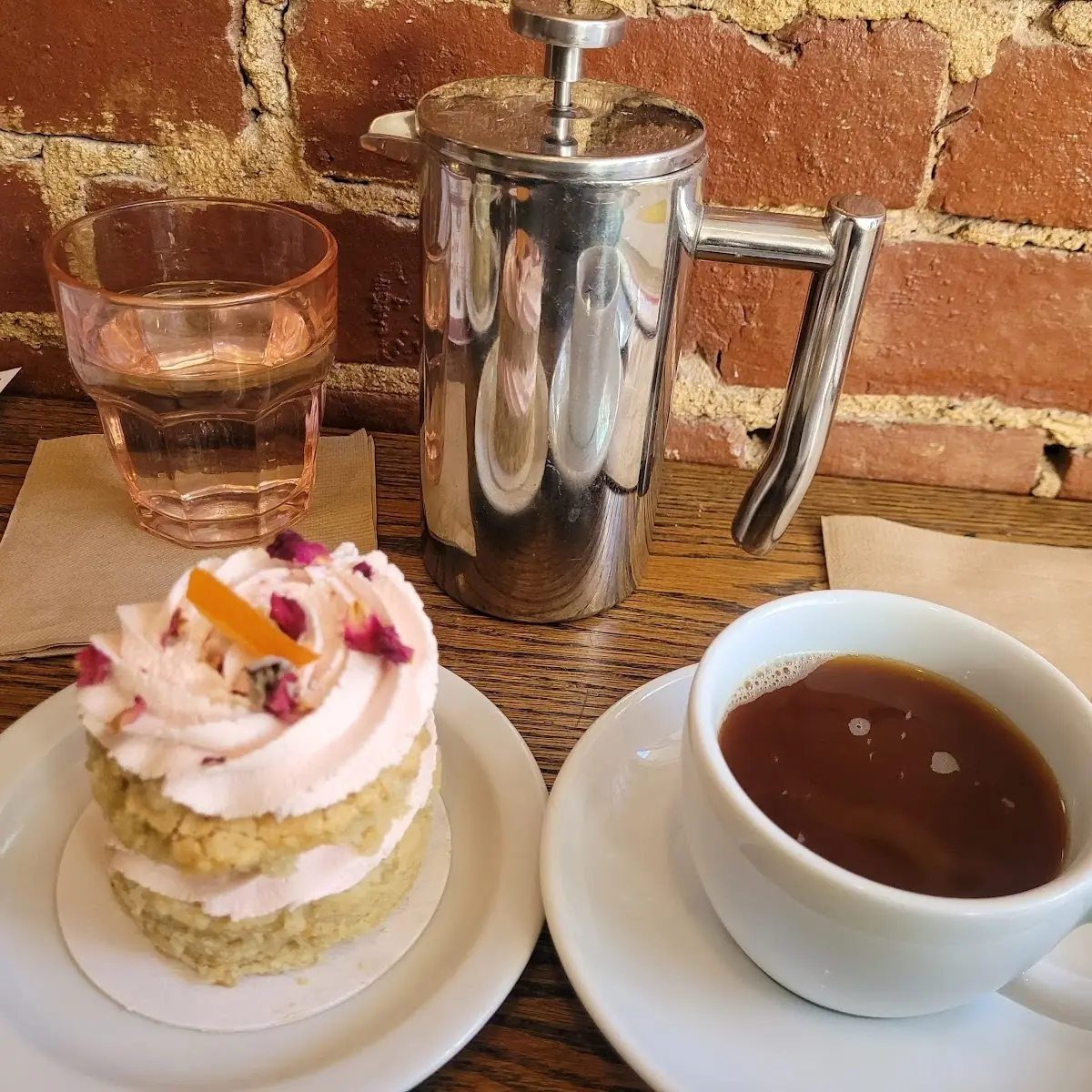 Tea Cake Butterscotch Pudding & Hibiscus Iced Tea