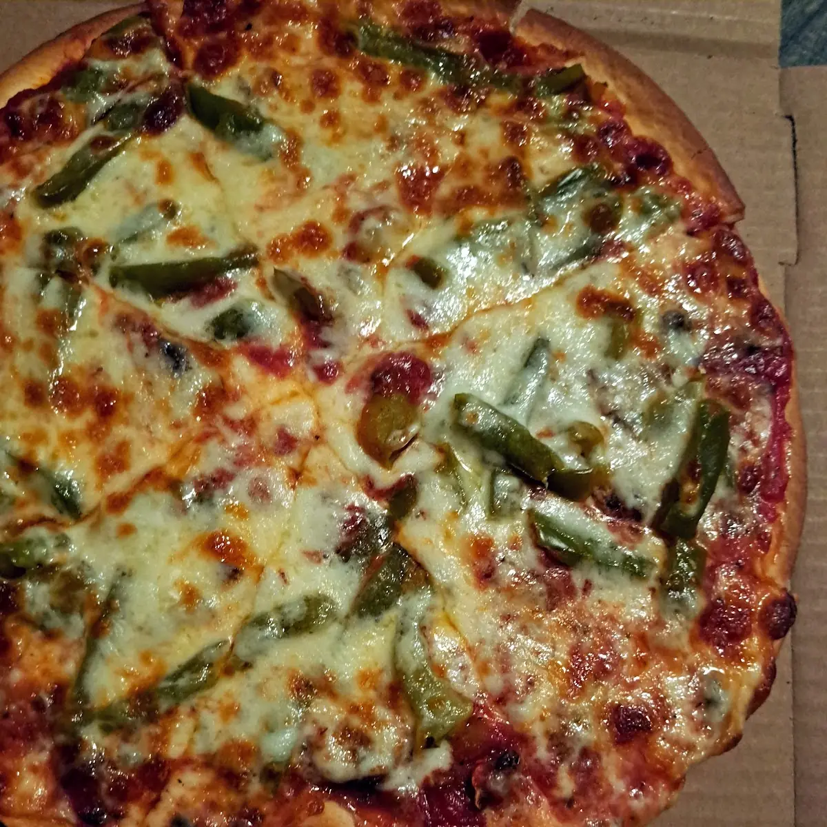 Topping Pizza