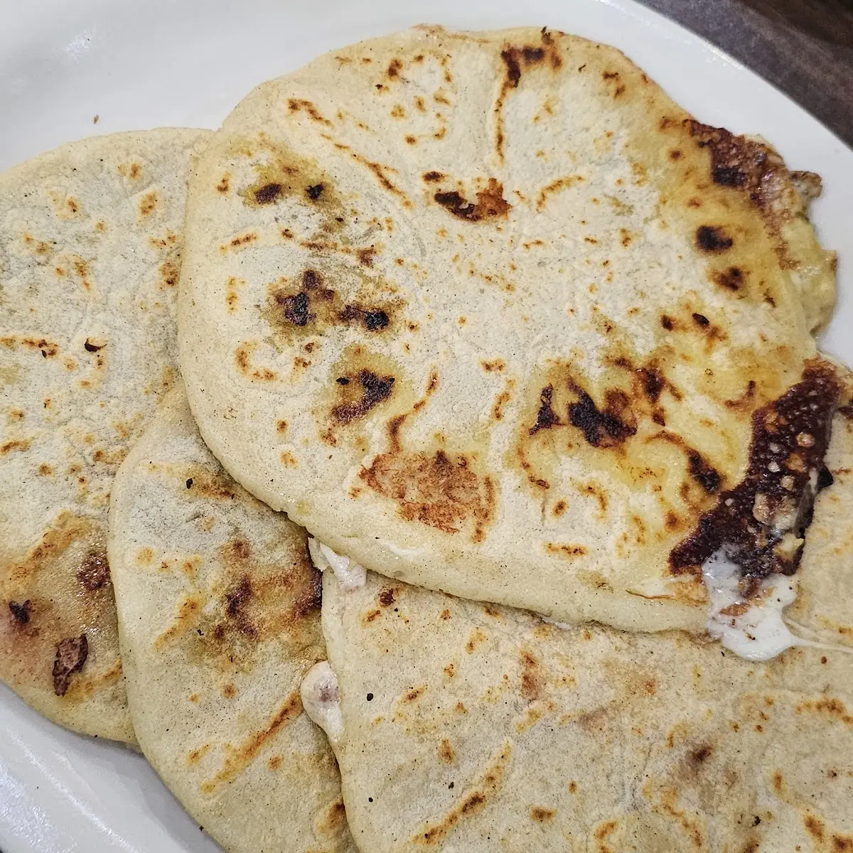 Pupusa Revuelta