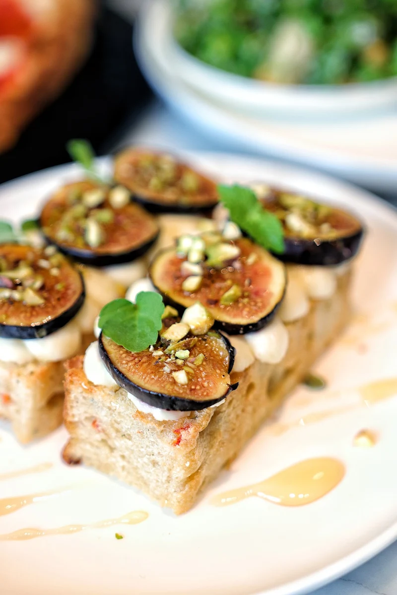 Figs and Mascarpone Focaccia, Sosta! Pizzeria