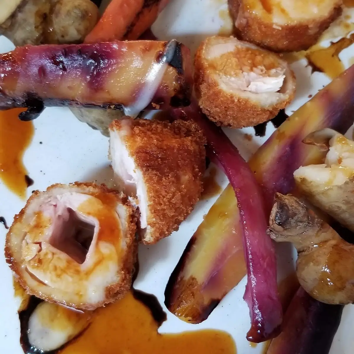 Chicken Cordon Bleu, Woods Restaurant & Bar