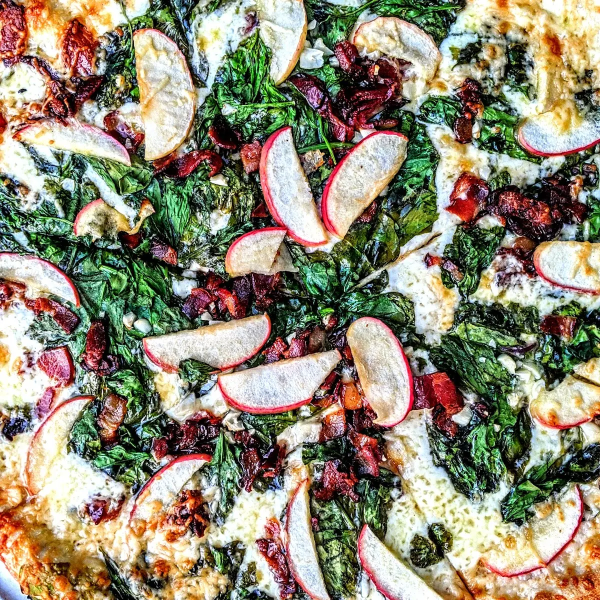 Green Mountain Special Pizza