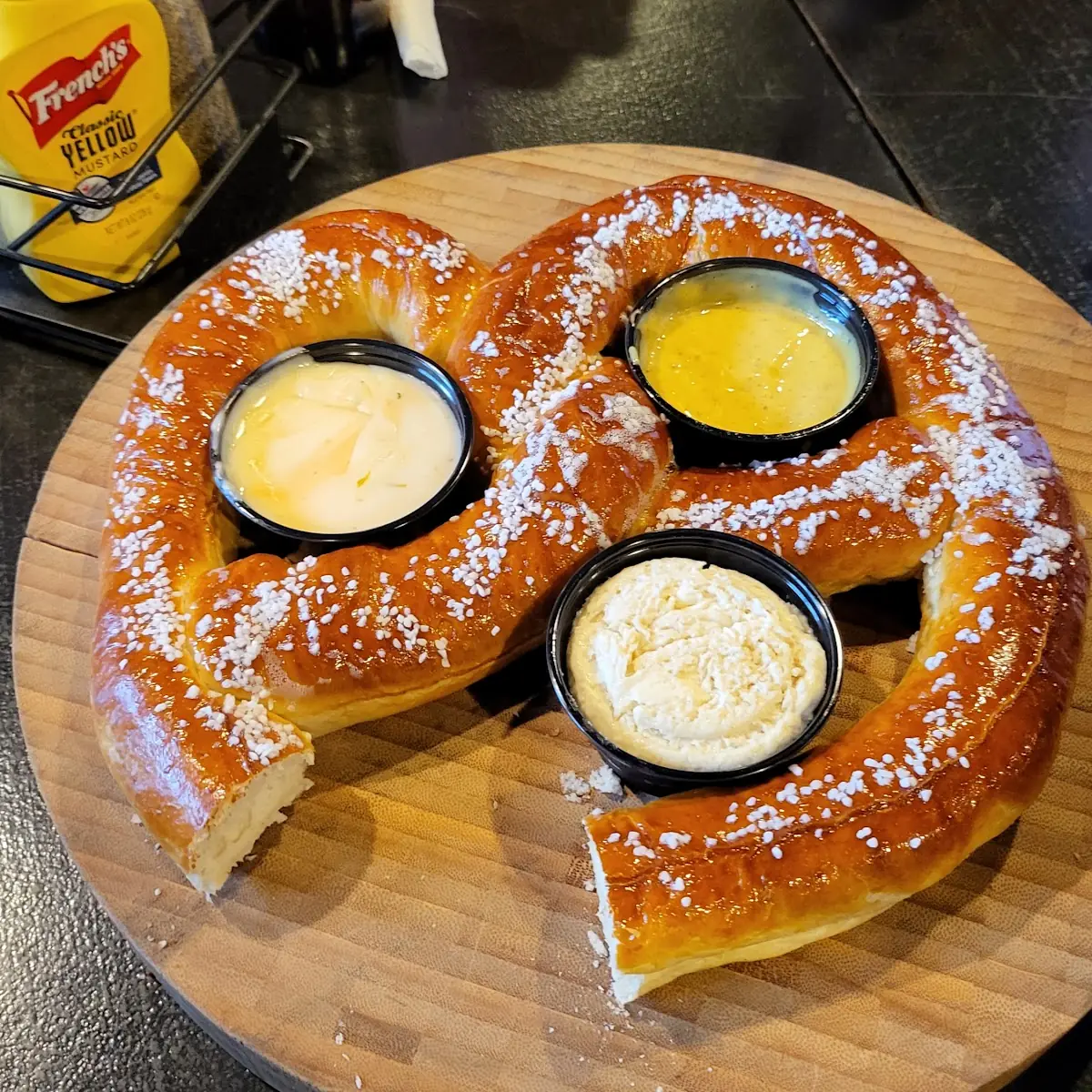 2lb Bavarian Soft Pretzel