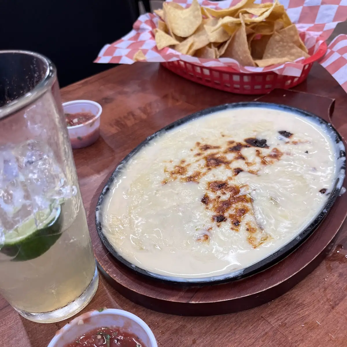 Queso Fundido