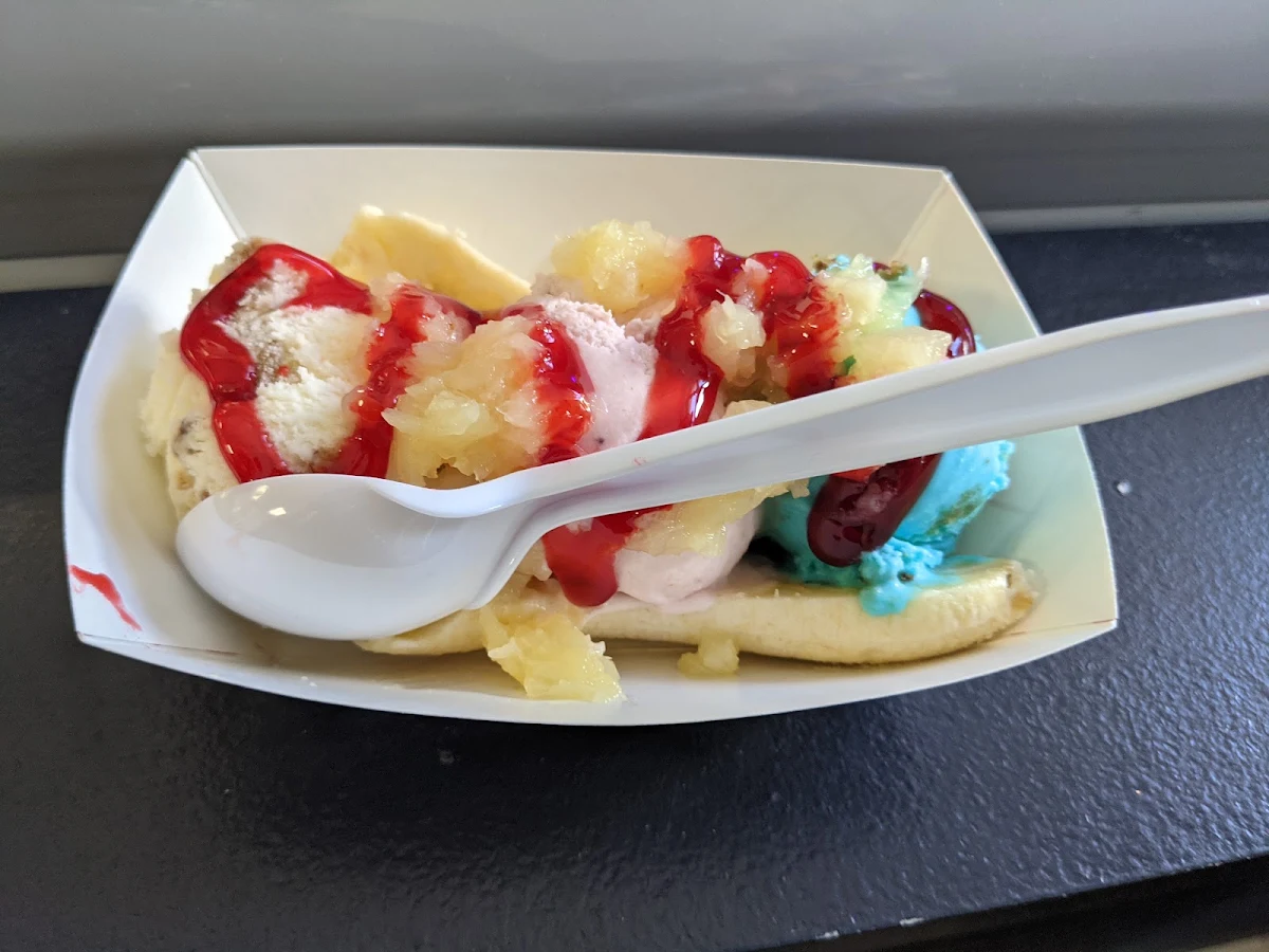 Custom Banana Split