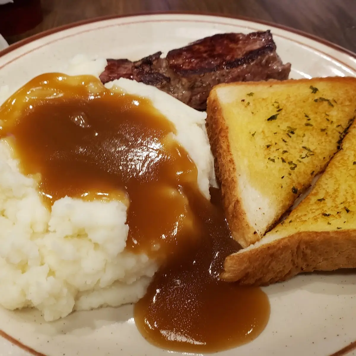 Steak and Mashed Potatoes with Brown Gravey