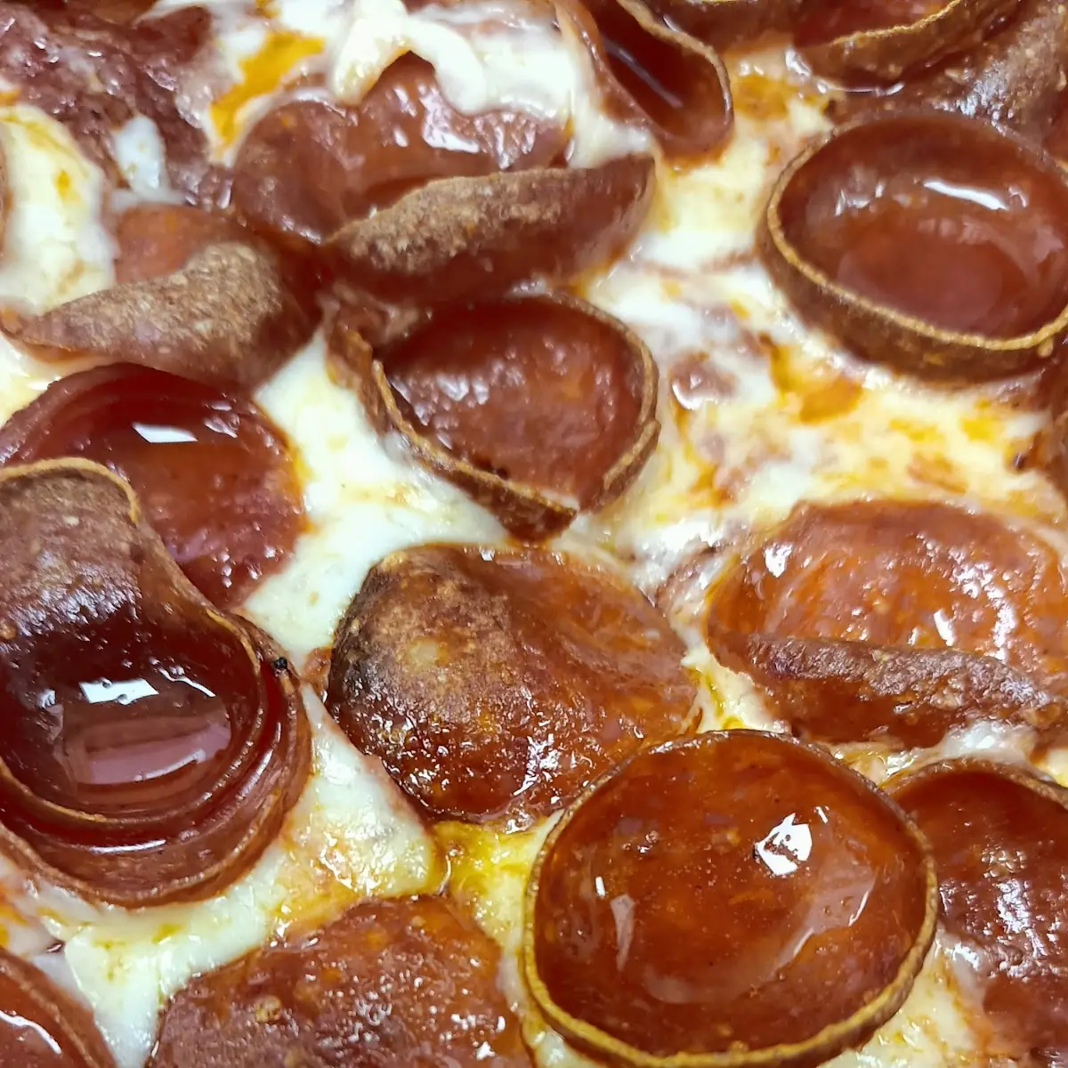 Double Old World Pepperoni lg Pie