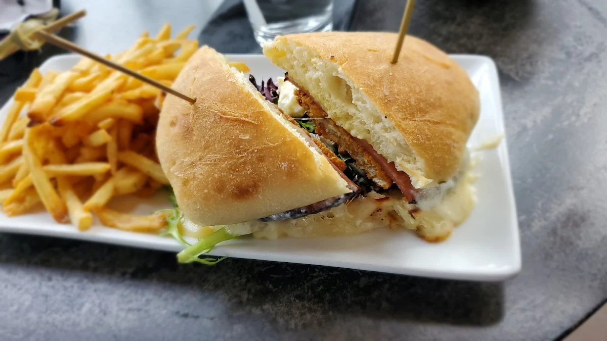 Uptown Steak Sandwich