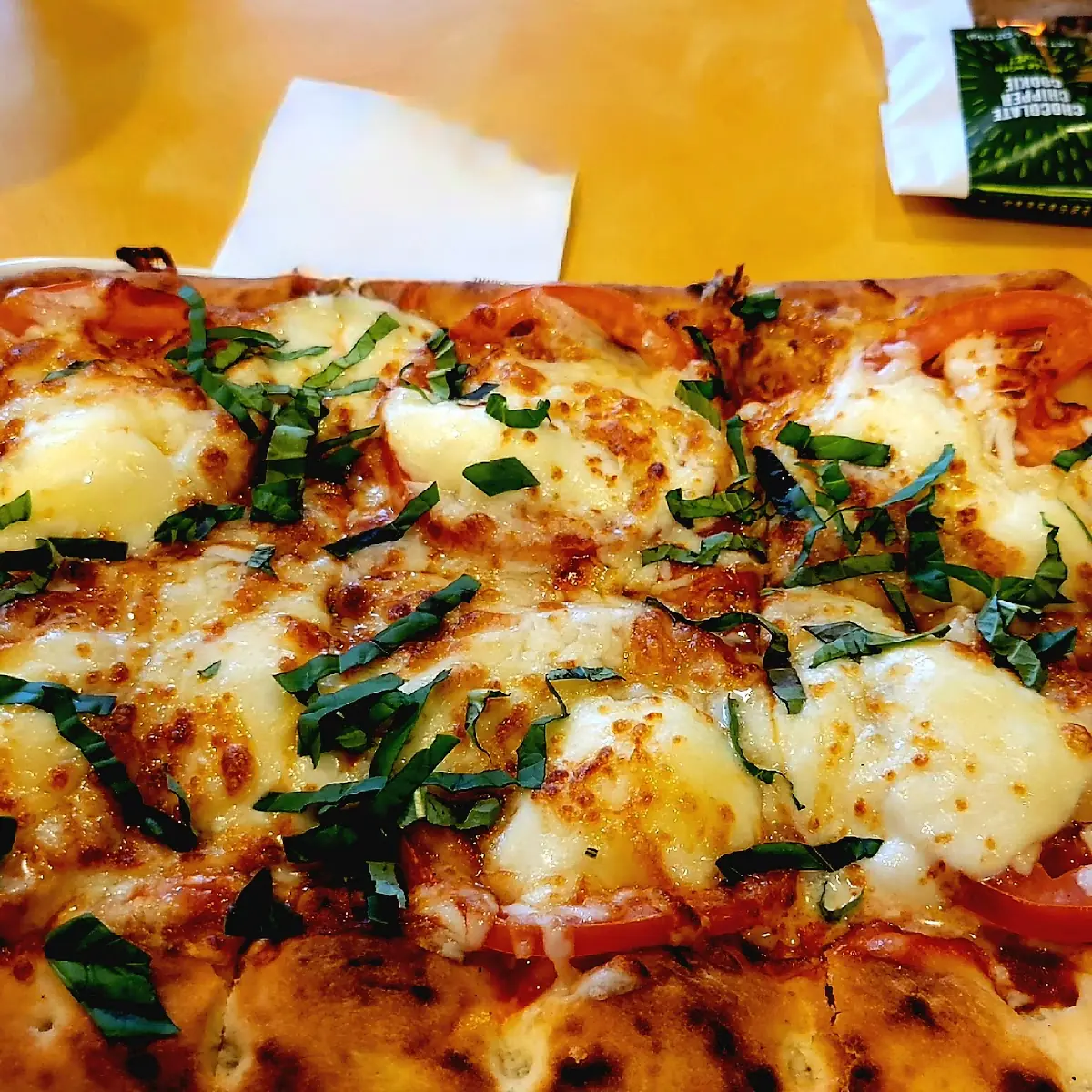 Margherita Flatbread Pizza