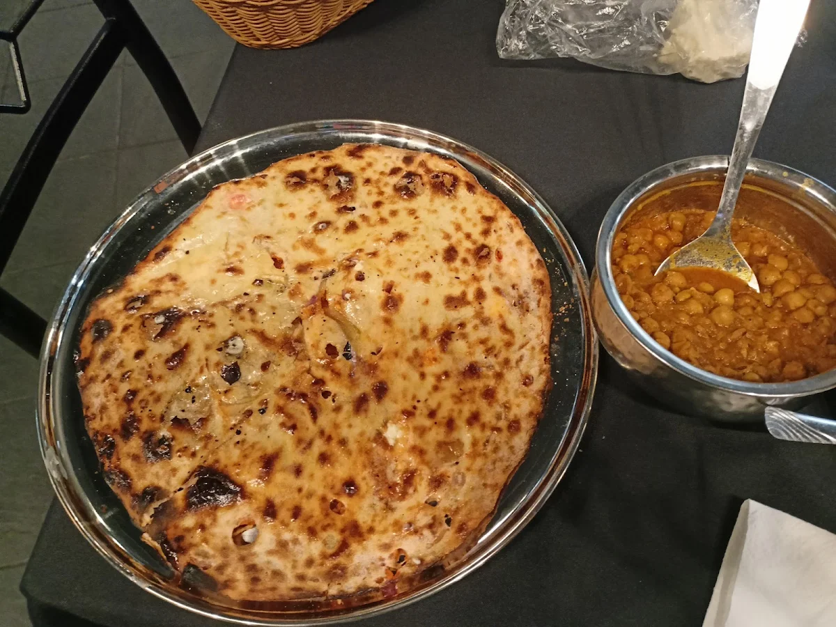 Amritsari Kulcha, Haveli Restaurant