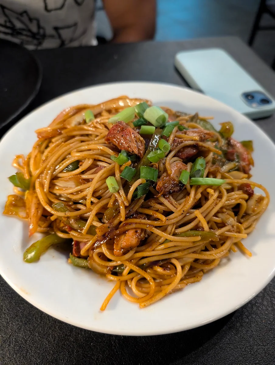 Desi Chow Mein, Haveli Restaurant