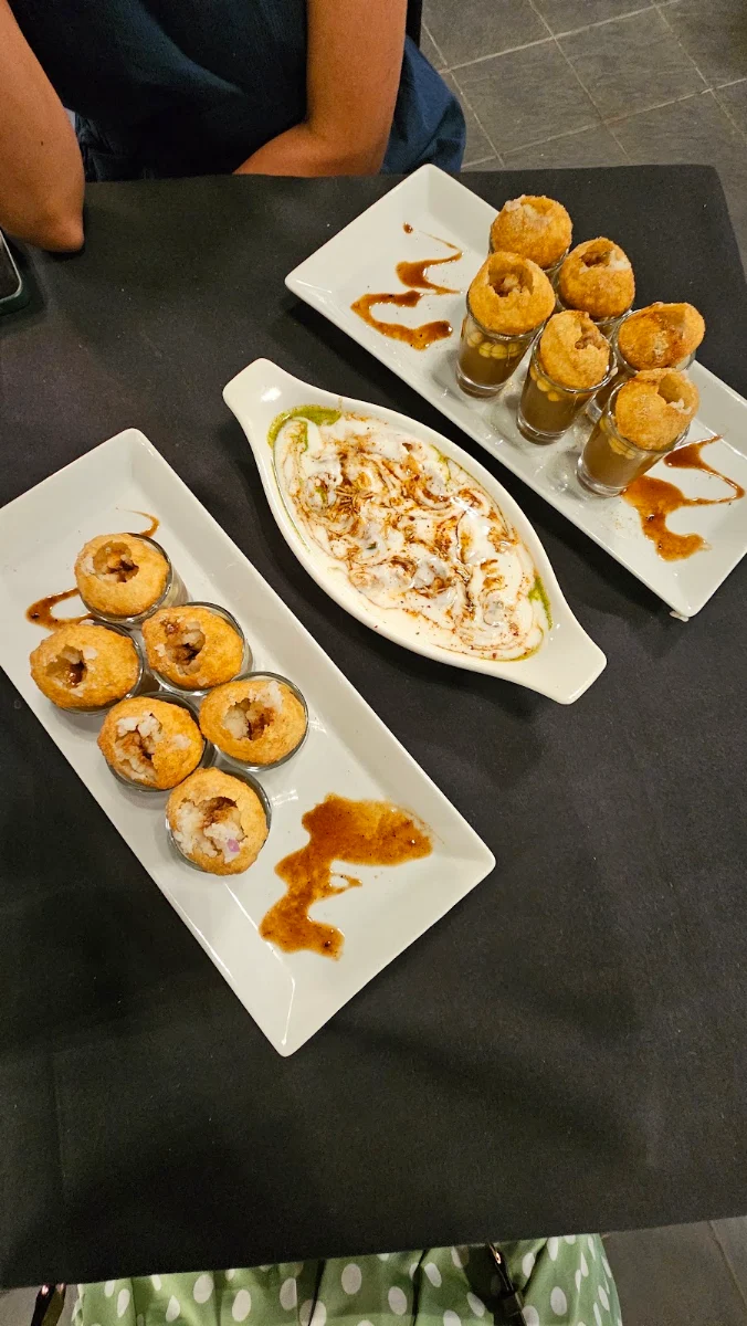 Pani Puri, Haveli Restaurant