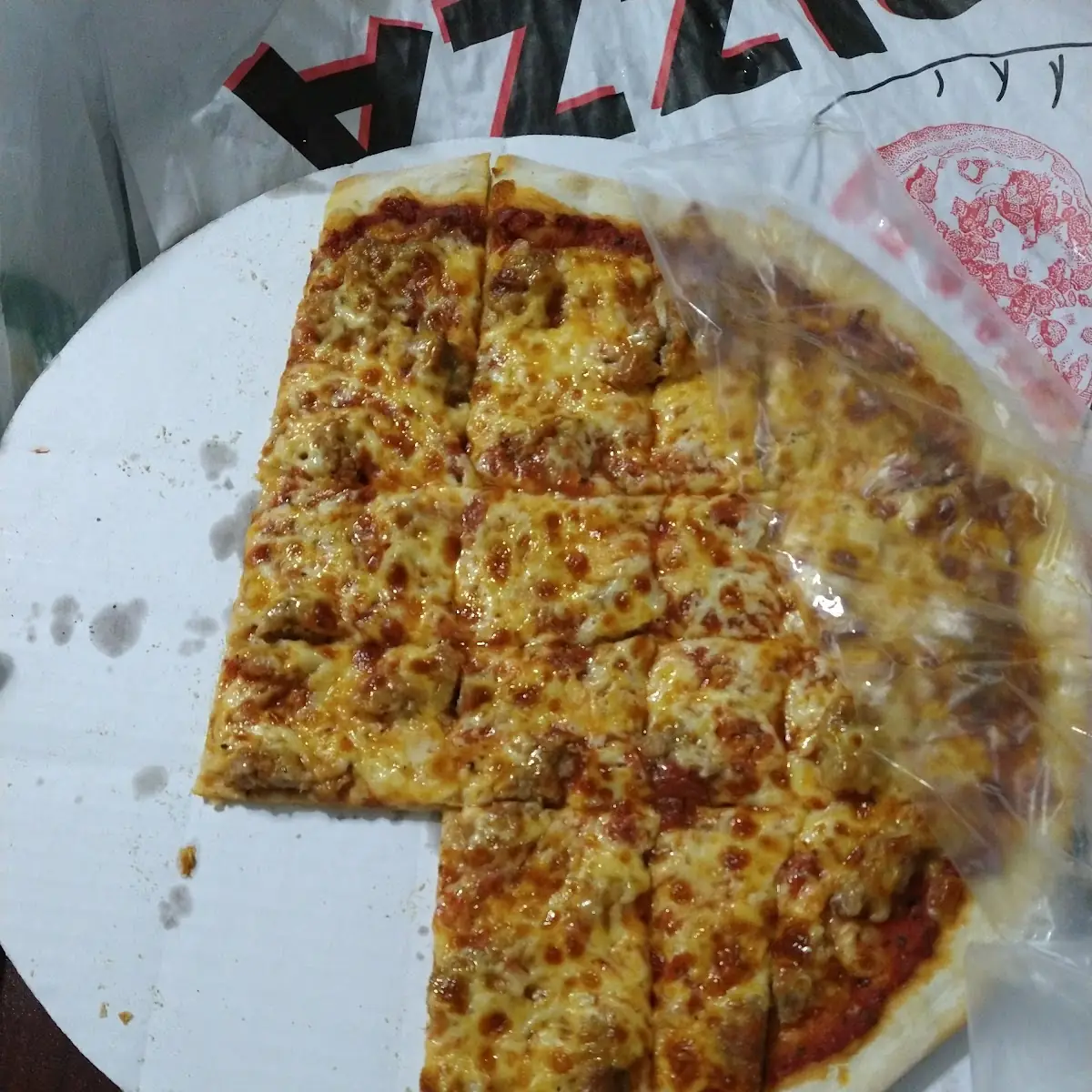 Family Cheese Pizza