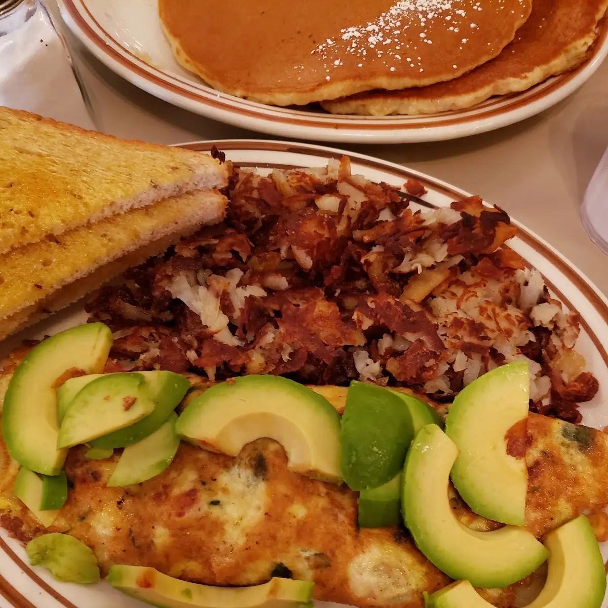 Avocado Omelette w Bacon
