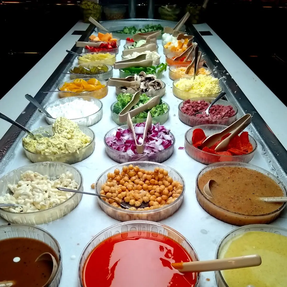 Famous Salad Bar