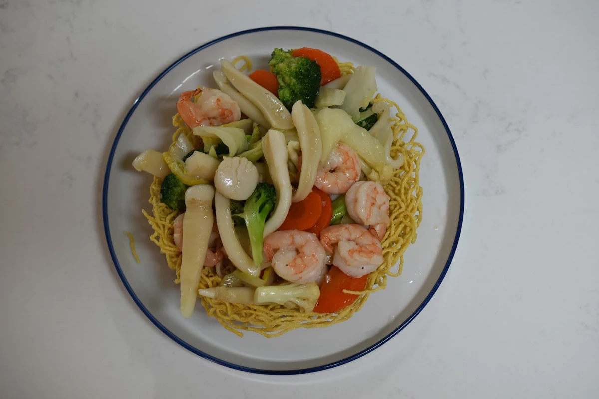 Highlights, Mai Noodle House