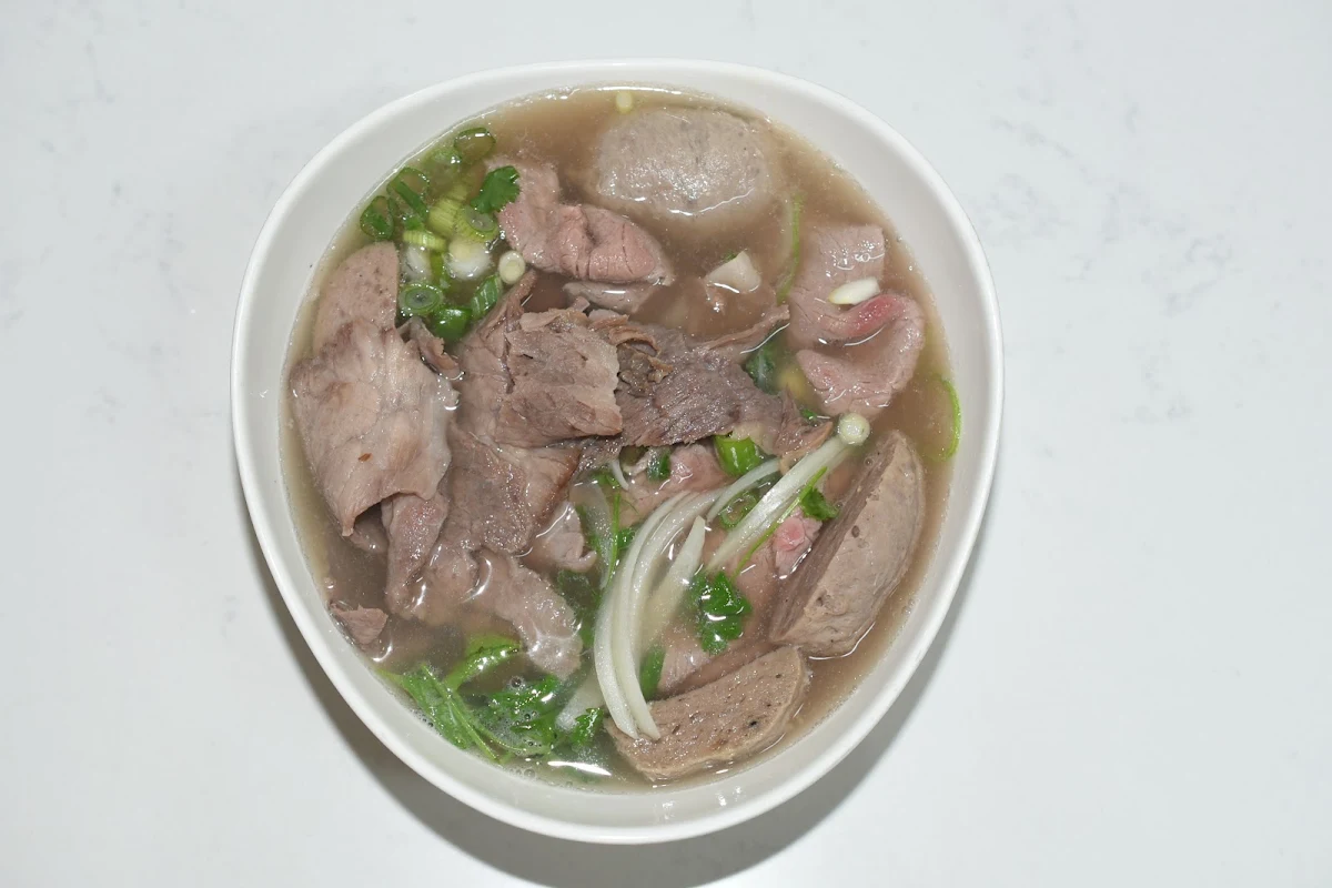 Highlights, Mai Noodle House