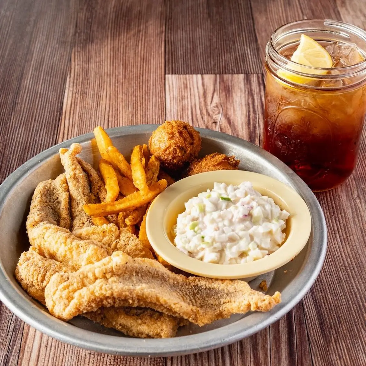 Catfish Plate