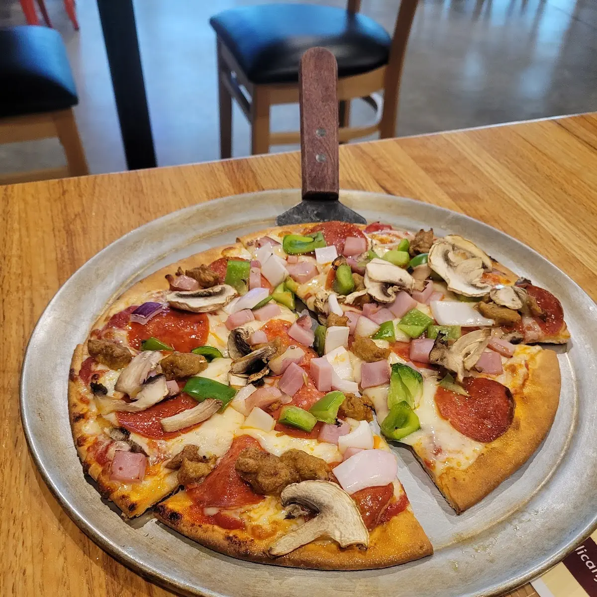 Kitchen Sink Pizza GF