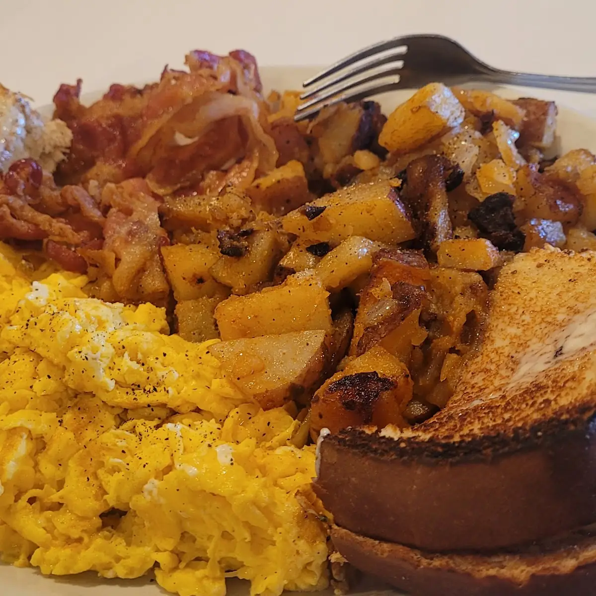 Eggs Home Fries Bacon