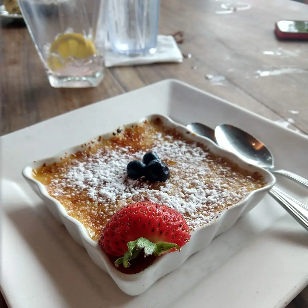 Vanilla Bean Creme Brulee