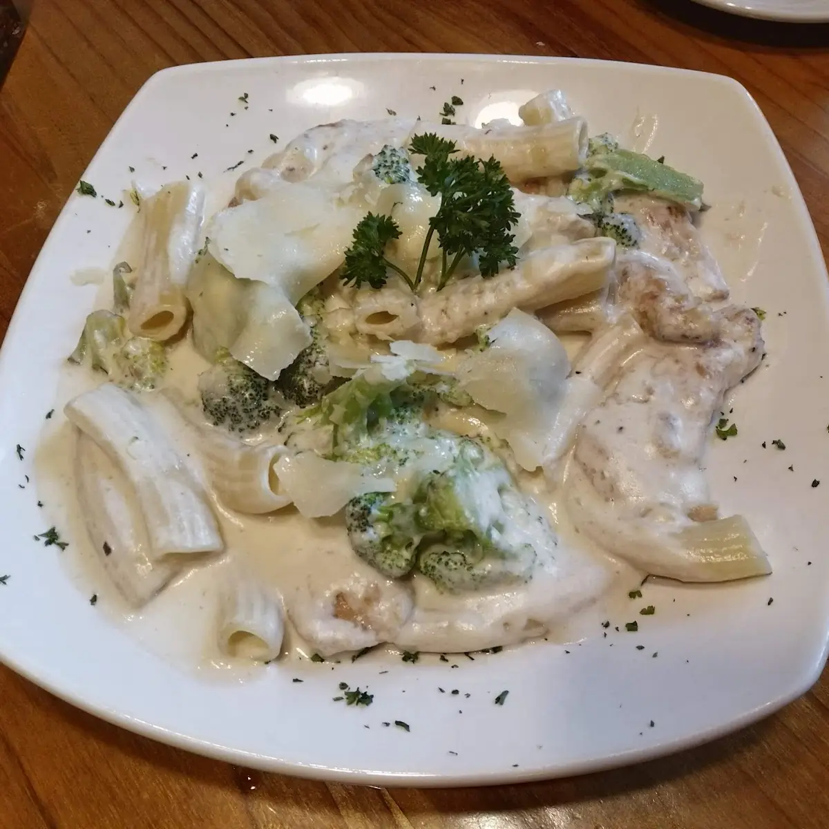 Chicken Broccoli Alfredo