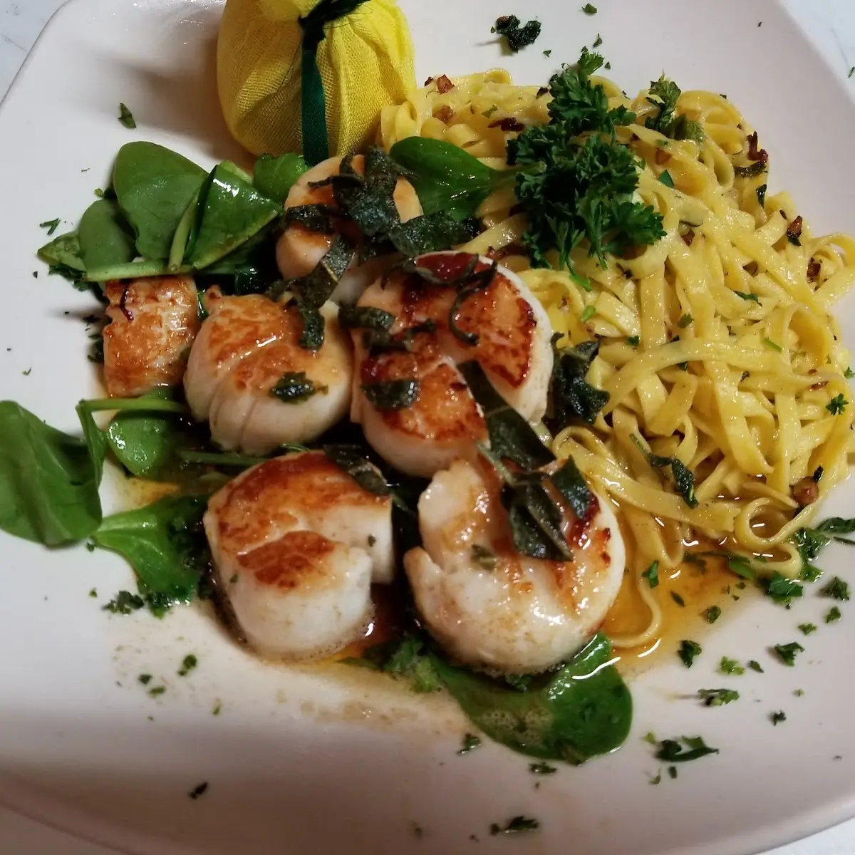 Elmer's Favorite Sea Scallops