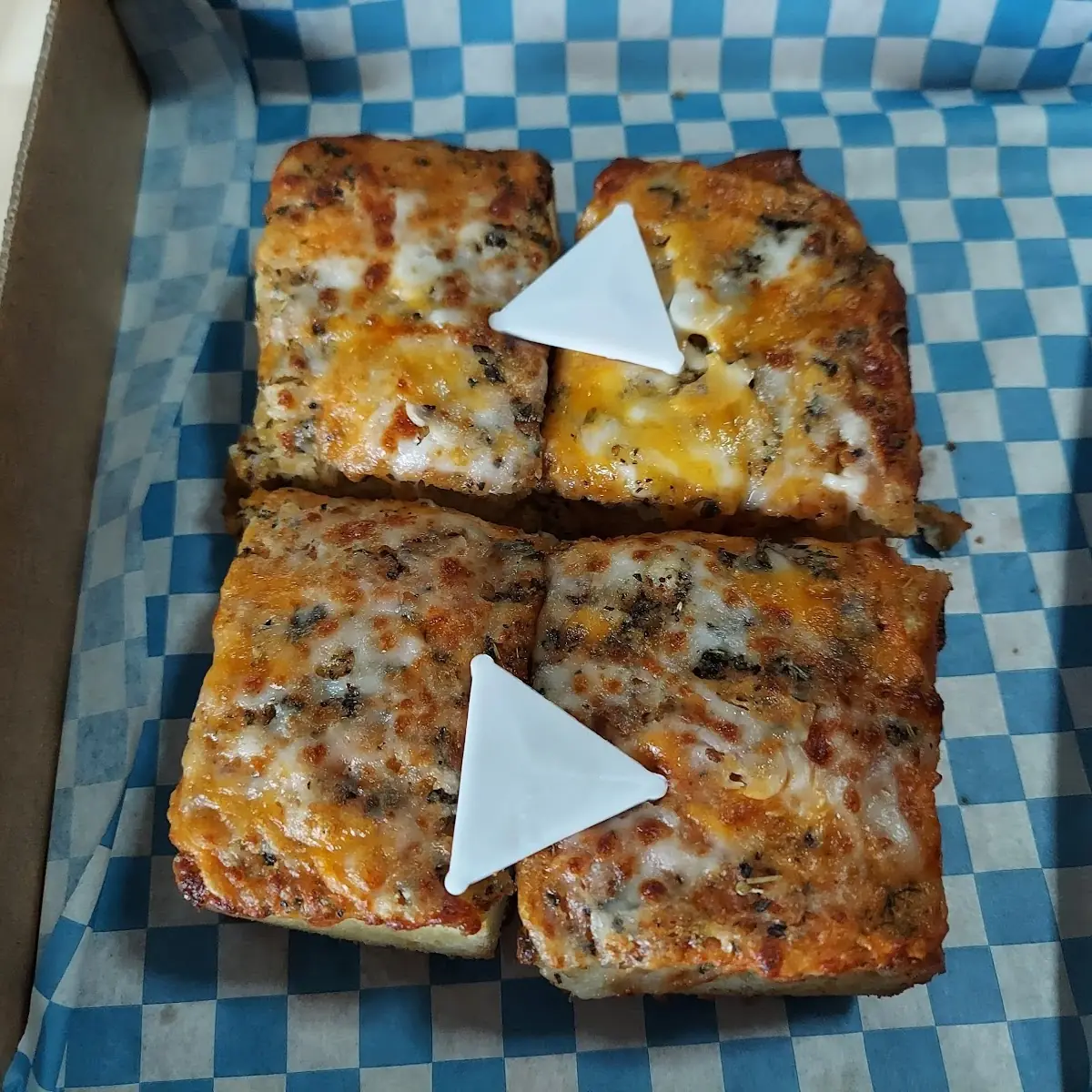 Garlic Herbal Cheese Bread