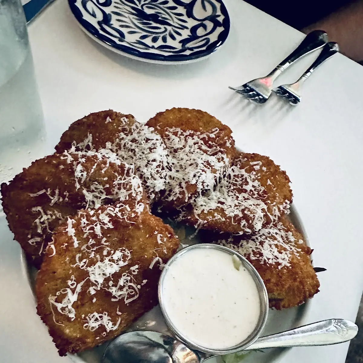 Fried Green Tomatoes with Horseradish Sauce