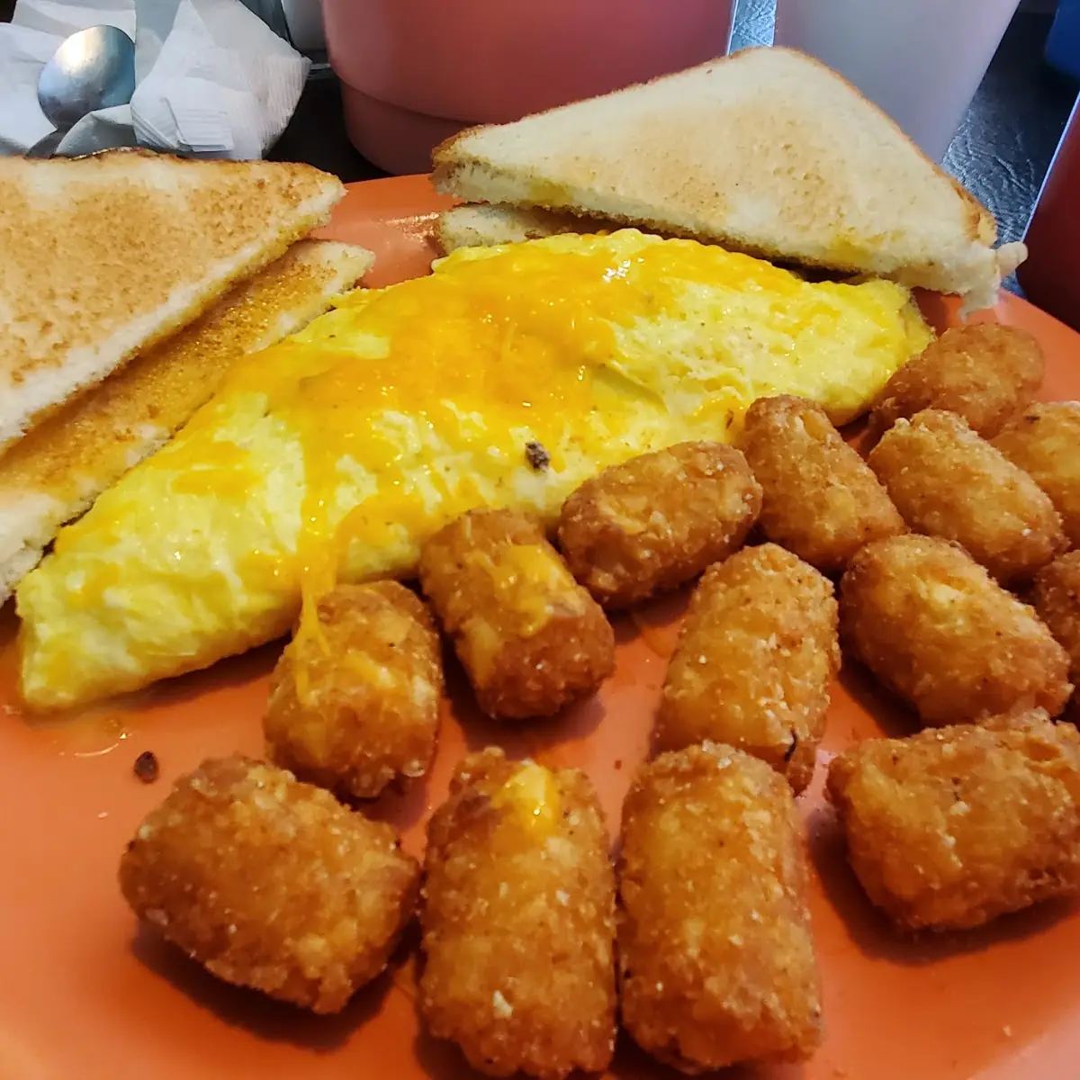 Cheese Omelet with Tater Tots