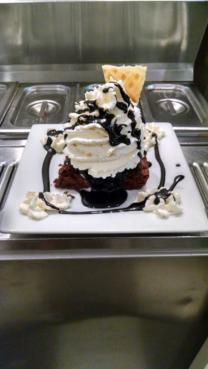 Brownie Sundae
