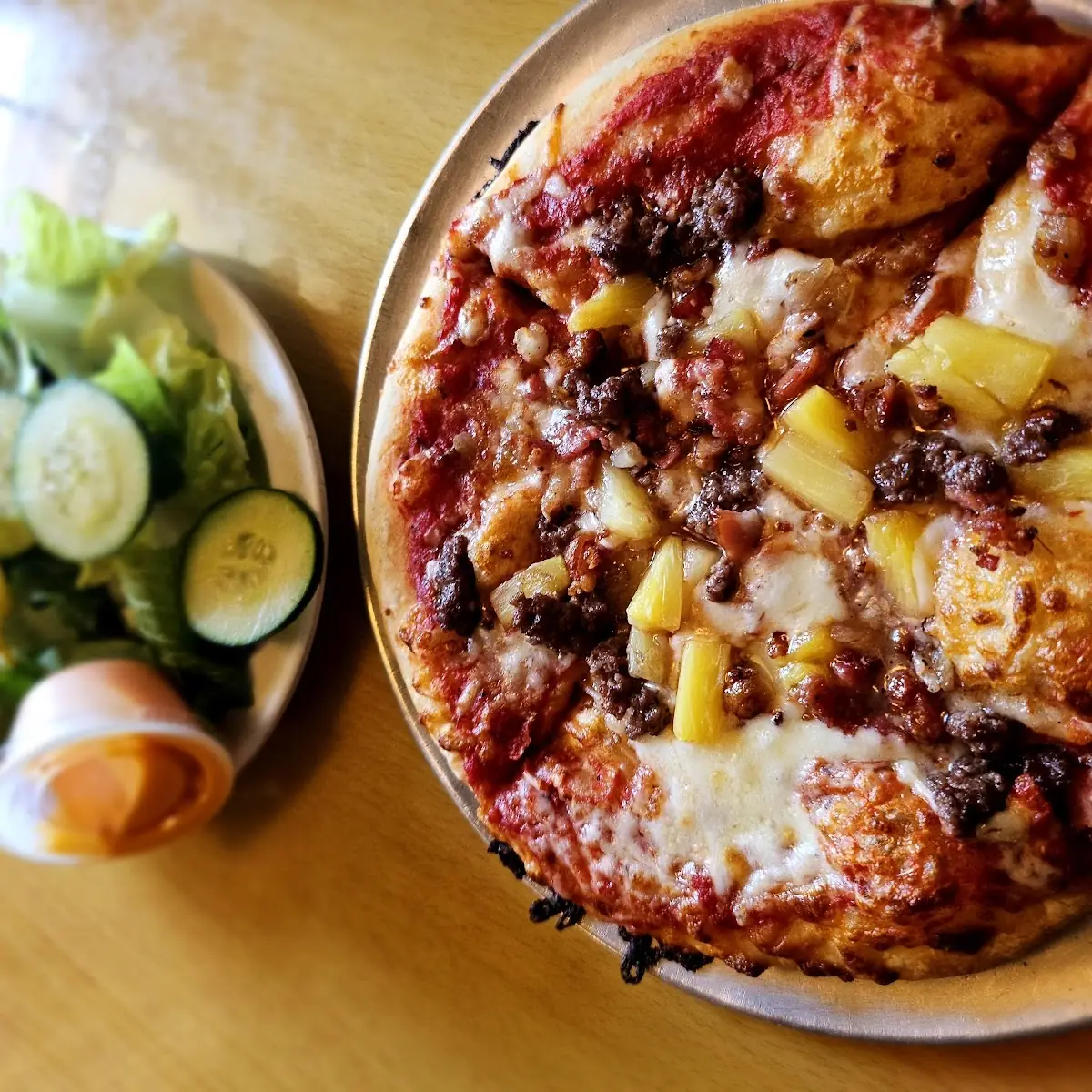 Personal Pizza & Side Salad