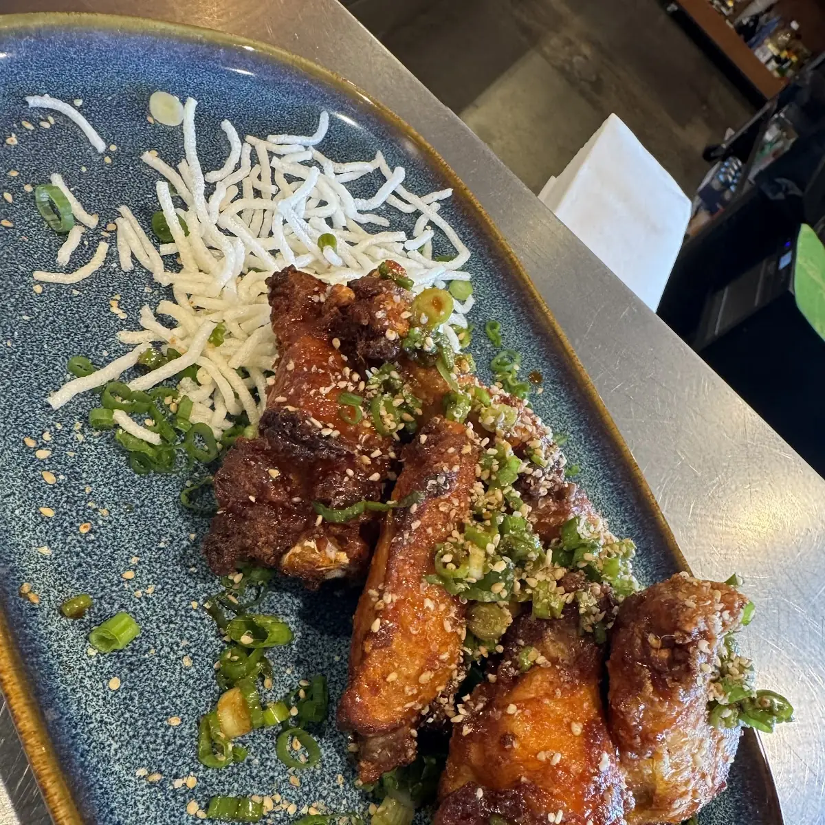 DA Wings LARGE