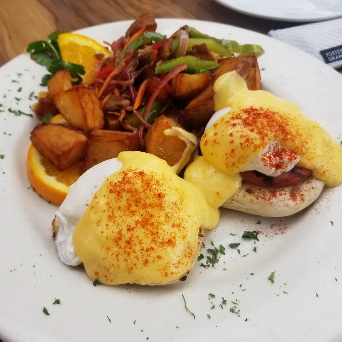 Da Kine Eggs Benedict