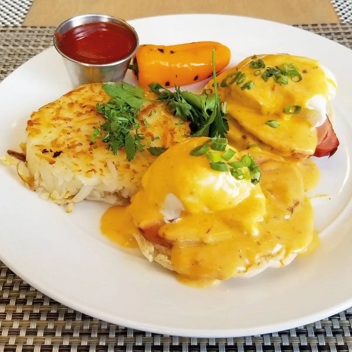 Eggs Benedict with Hash Browns